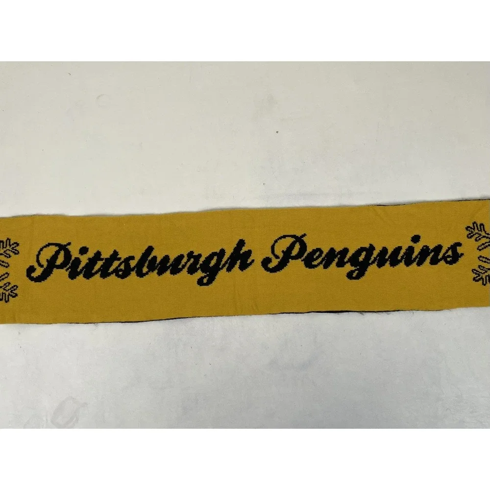 Pittsburgh Penguins Acrylic‎ Knit Double Sided Scarf Yellow Black